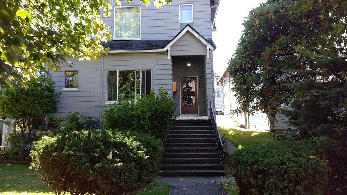 Studio, 600 sqft, $900 — Photo 1