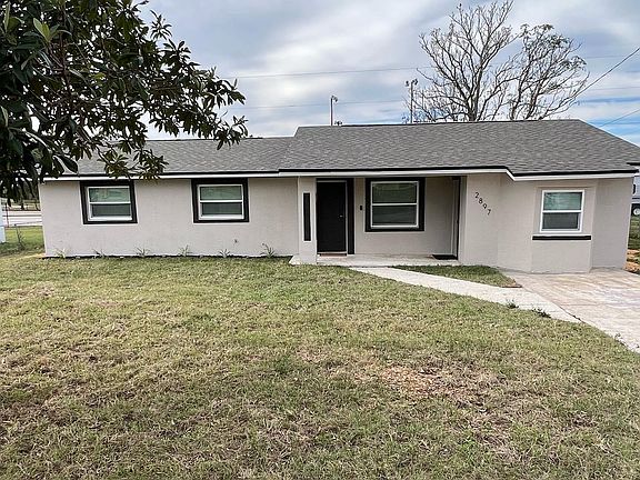 3rd image of 2897 Dudley Dr