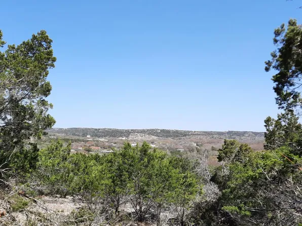 135 Japonica Rd, Hunt, TX 78024