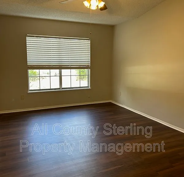 2261 Saint Augustine St — Photo 8
