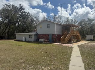17645 NE 61st Street Rd, Silver Springs, FL 34488