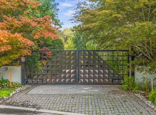 18 Timberglade Ct, Toronto, ON M2L2Y2