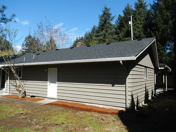 4th image of 2505 NE 129th St