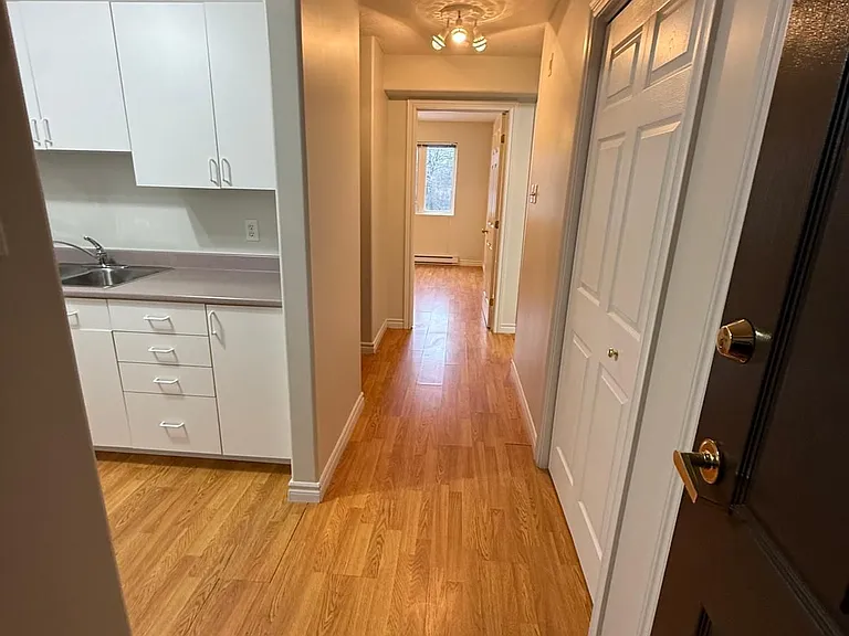 230 Mapleton Rd — Photo 12