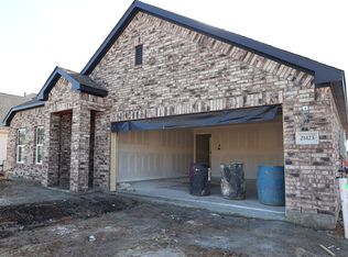 21423 Villa Spruce Ln, Tomball, TX 77377