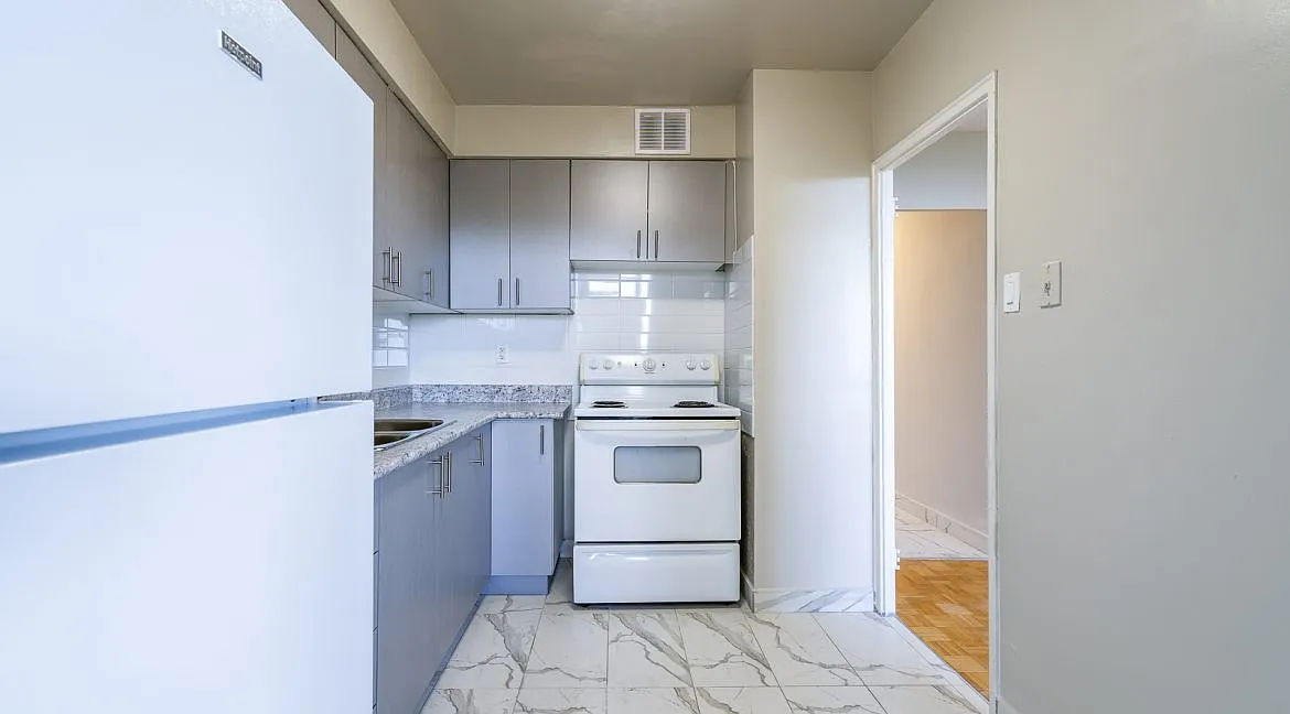 2960 Don Mills Road — Photo 1