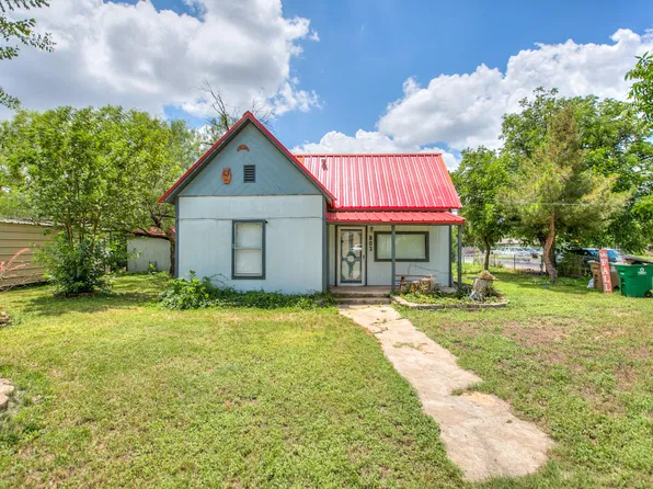 803 E 17th St, San Angelo, TX 76903