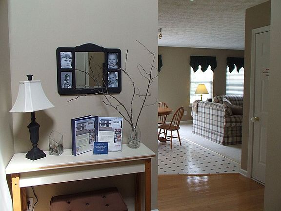 4th image of 142 River Marsh Ln