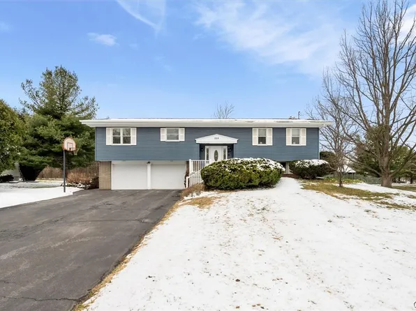 584 Stoneleigh Rd, Oneida, NY 13421