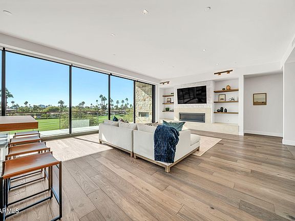 3rd image of 6331 E PHOENICIAN Boulevard #6