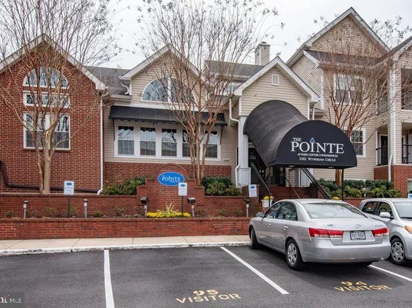 3310 Wyndham Cres #111, Alexandria, VA 22302