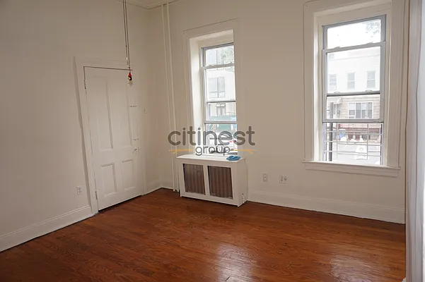 Rented by Citi Nest Group LLC | media 19