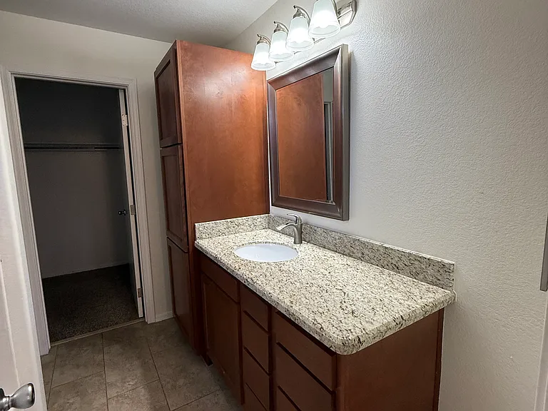 21846 N 40th Way — Photo 14