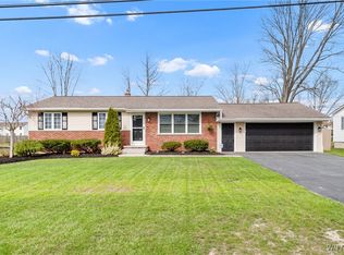 7186 Norman Rd, North Tonawanda, NY 14120