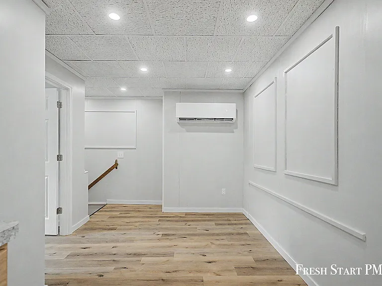134 Maple St — Photo 15