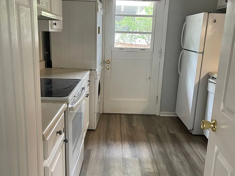 436 Hill St #7 — Photo 7