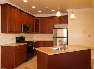 3 Miners Ln, Franklin, NJ 07416