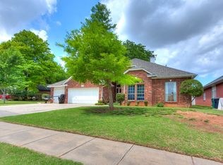12320 Greenlawn Ave, Oklahoma City, OK 73170