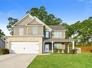 1113 Stonecreek Bnd, Monroe, GA 30655
