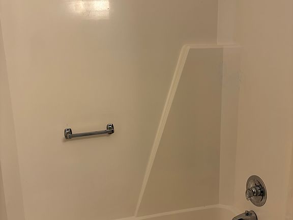 4th image of 729B Poinsettia Ave Floor 729