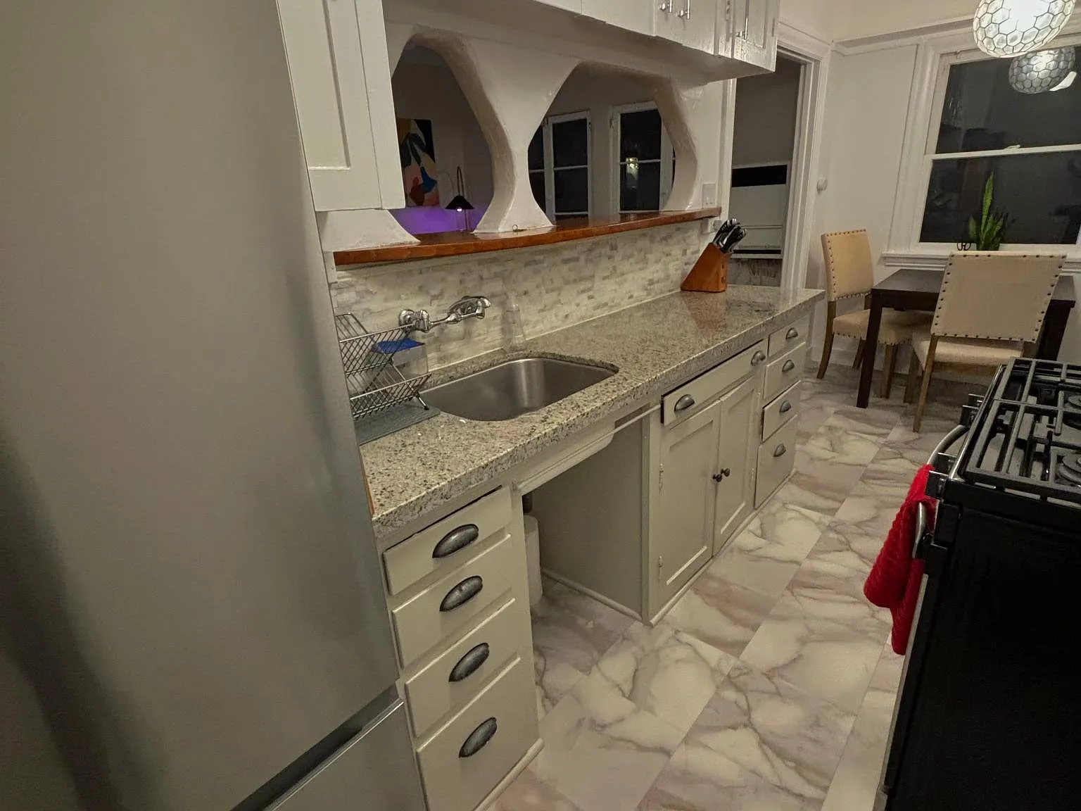3825 Bluff Place — Photo 2