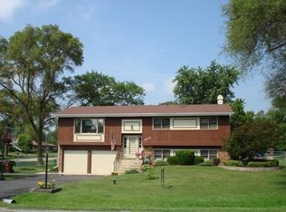 18818 Rose Ln, Mokena, IL 60448