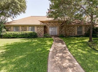 12 Harpers Ferry Dr, Richardson, TX 75080