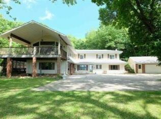 2106 N Main St, East Peoria, IL 61611