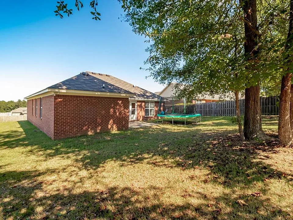 2002 Darwood Dr