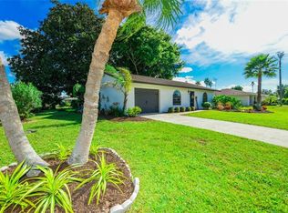 6619 Connecticut Ave, Sarasota, FL 34243