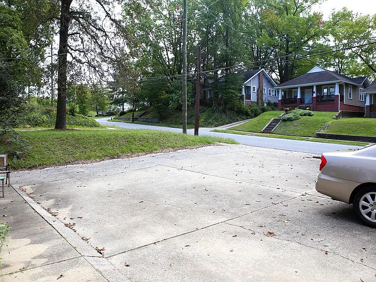1806 Walker Ave #A — Photo 57