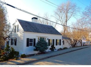 9 Mechanic St, Rockport, ME 04856