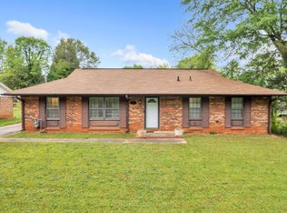 510 Little Creek Rd, Spartanburg, SC 29303