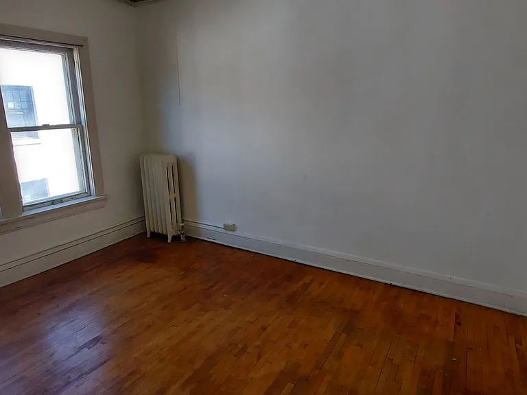 1168 Grand Ave — Photo 7