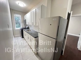 225 Union St #9F, Jersey City, NJ 07304