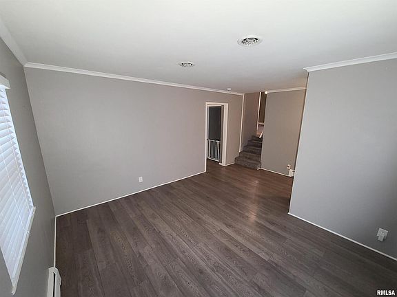 5th image of 2616 Cedar St