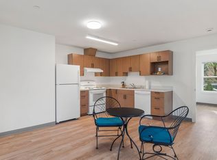 204 Lilly Rd NE #2B-1BA-880SQFT, Olympia, WA 98506