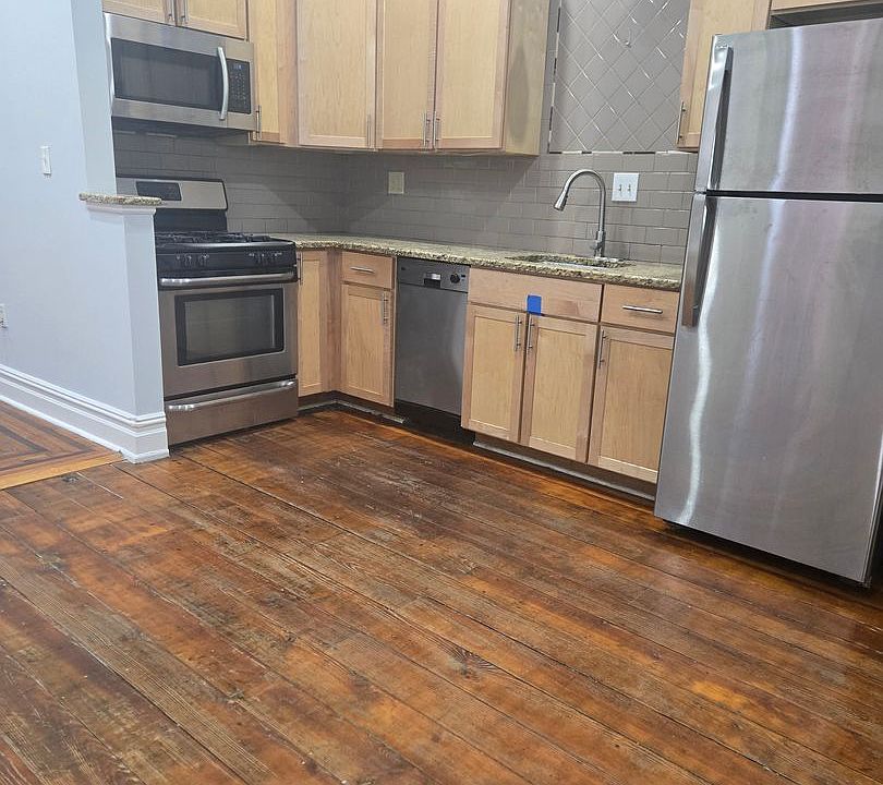 1st image of 113 N 11th St #1