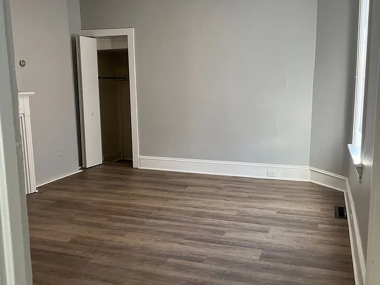 115 N 3rd St — Photo 6