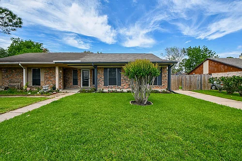 13910 Bonnercrest Dr Photo 1