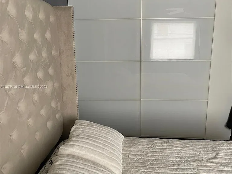 753 Michigan Ave #2E — Photo 8