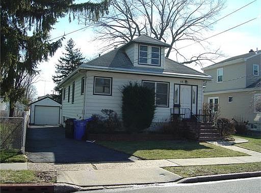 2nd image of 28 W Park Ave