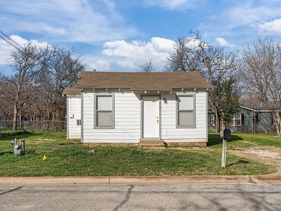 1st image of 313 Hallvale Dr