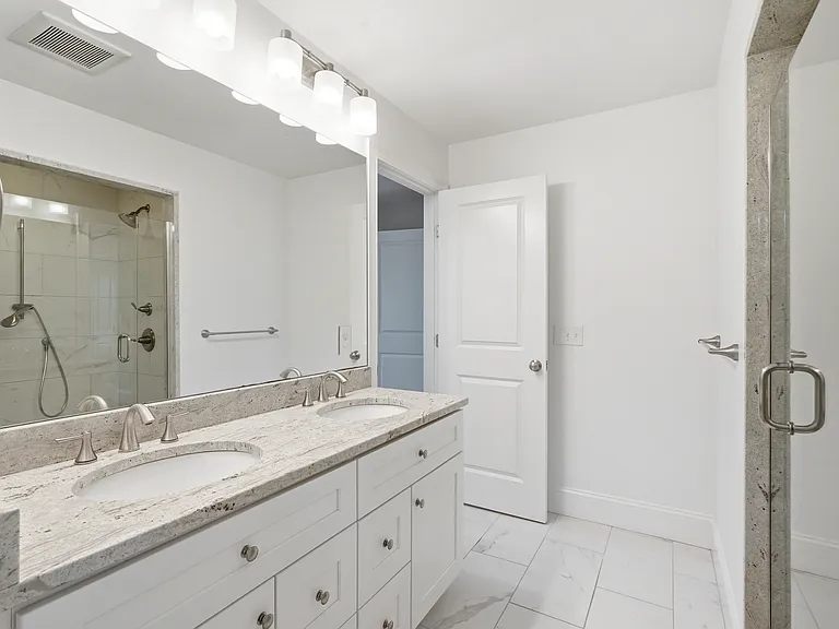 30 Redwing Rd — Photo 10