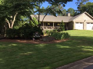 903 Crabapple Ct, Woodstock, GA 30188