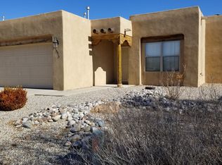 10916 Montecillo Dr NW, Albuquerque, NM 87114