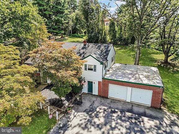 5th image of 102 Cheyney Dr
