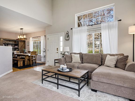 5th image of 248 Southwicke Dr Unit A