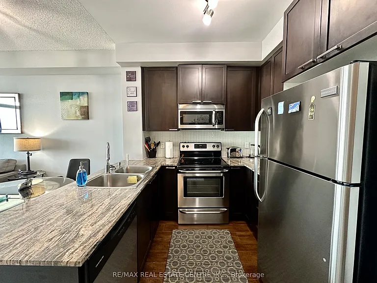 1328 Birchmount Rd #1806 — Photo 6