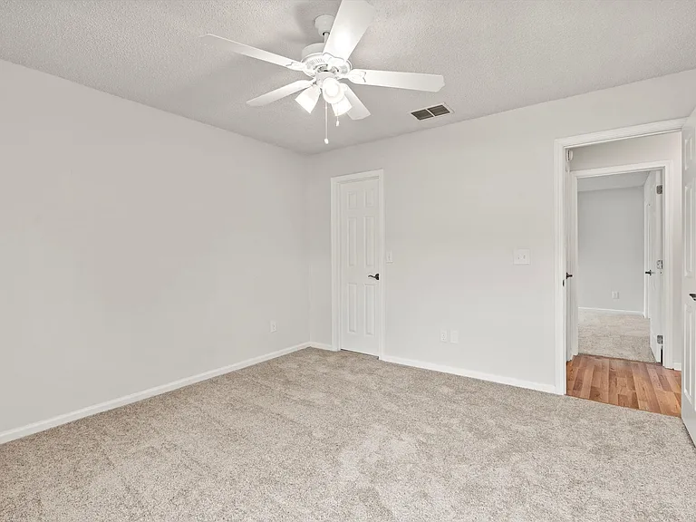 12756 Bentwater Dr — Photo 22